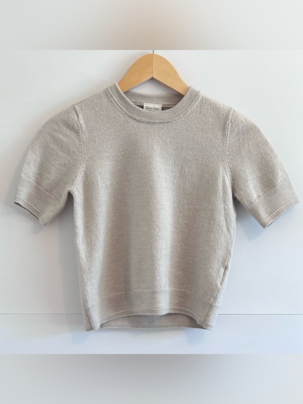 Part Two Danish Design 100% Wool Top Beige Short Sleeve Scandi Minimalist Medium